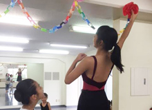 2017N422u10NLOvI[vXN[J