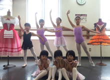 2017N422u10NLOvI[vXN[J